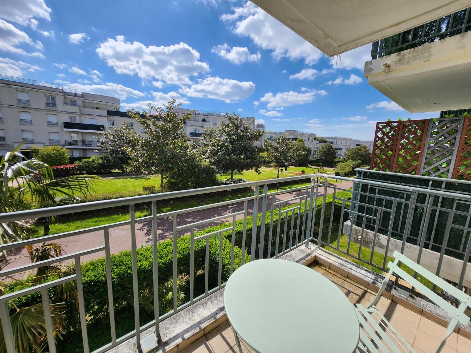 5' Disneyland Cozy Appartment Montevrain Ngoại thất bức ảnh